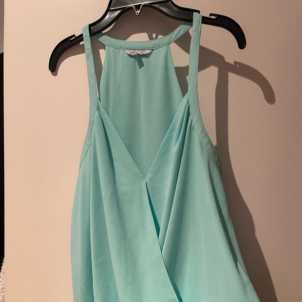 Nice mint green top